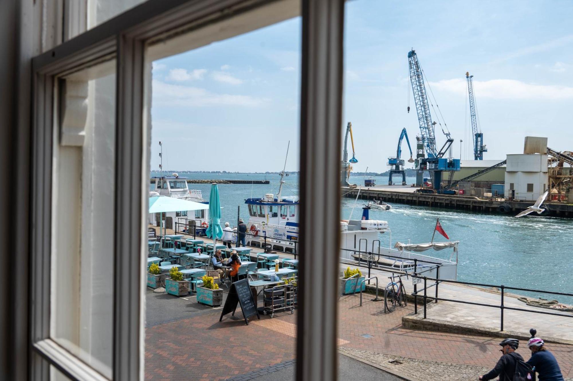 The Old Custom House Apartment Poole Ngoại thất bức ảnh